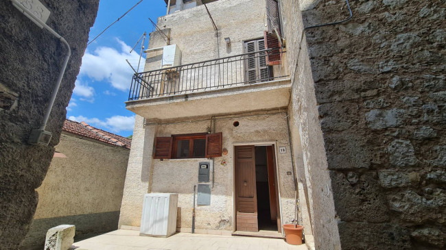 Abitazioni tipiche storiche in vendita a Roccasecca