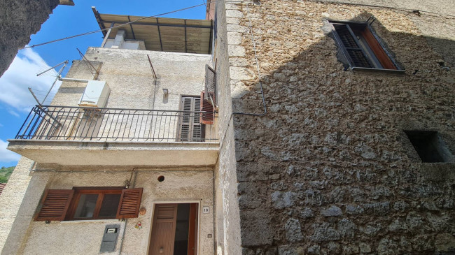 Abitazioni tipiche storiche in vendita a Roccasecca