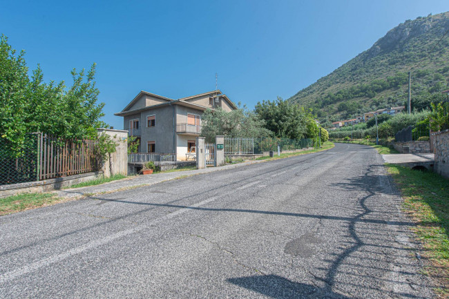 detached house for sale in Roccasecca