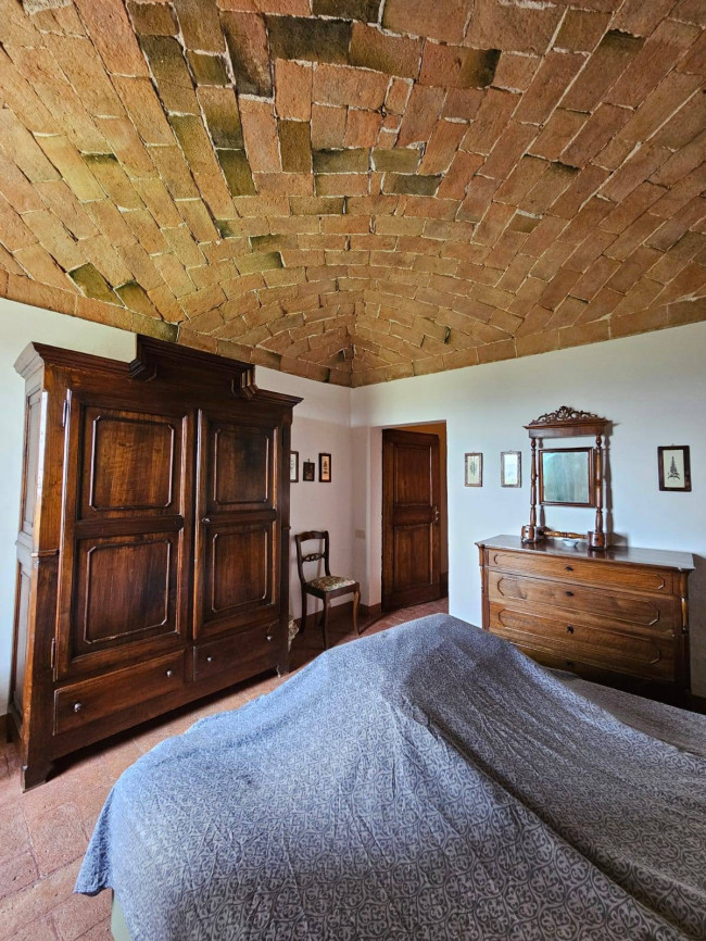 Abitazioni tipiche storiche in vendita a Cetona