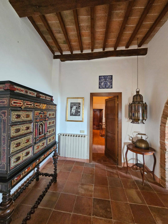 Abitazioni tipiche storiche in vendita a Cetona