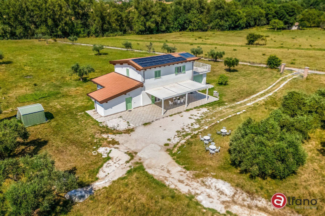 Villa for sale in Roccasecca