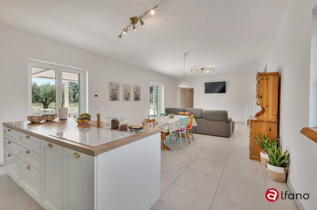 Villa for sale in Roccasecca