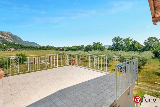 Villa for sale in Roccasecca