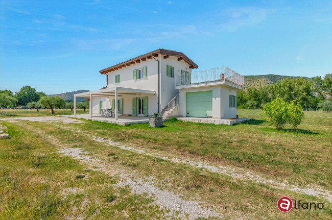 Villa in vendita a Roccasecca