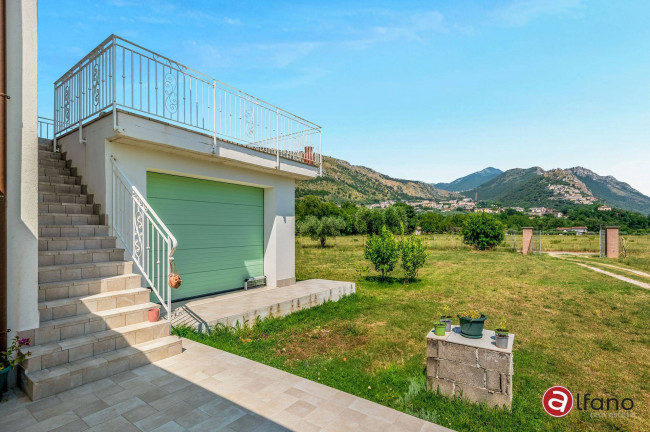 Villa for sale in Roccasecca