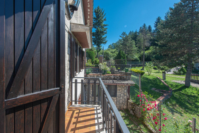 Casa indipendente in vendita a Trevi nel Lazio