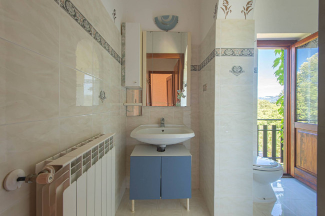 Casa indipendente in vendita a Trevi nel Lazio
