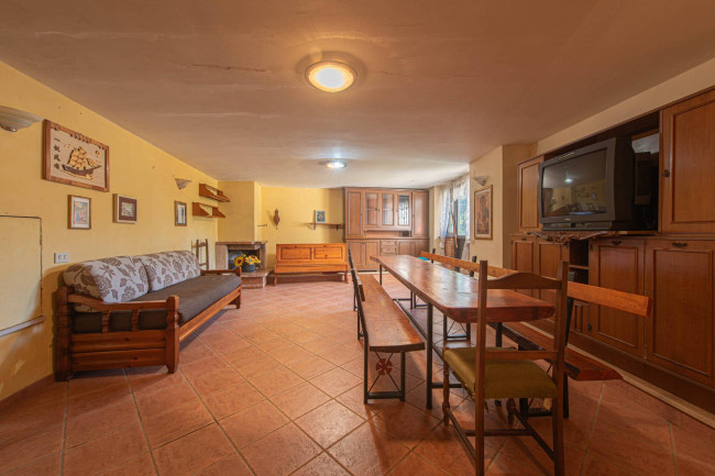 Casa indipendente in vendita a Trevi nel Lazio