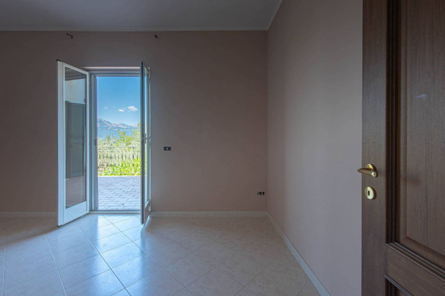 Casa indipendente in vendita a Cervaro