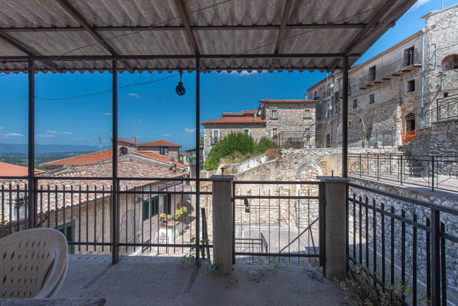 Abitazioni tipiche storiche in vendita a Arce