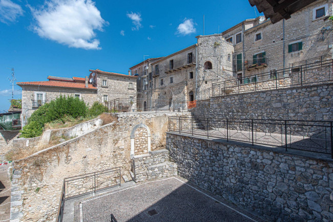 Abitazioni tipiche storiche in vendita a Arce
