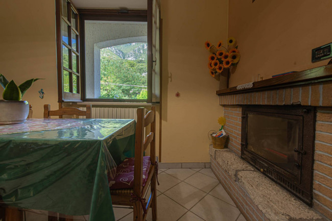 soluzione semiindipendente in vendita a Balsorano