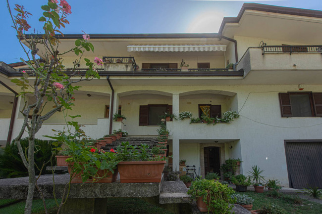 soluzione semiindipendente in vendita a Balsorano