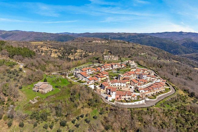 Villino a schiera in vendita a Ficulle