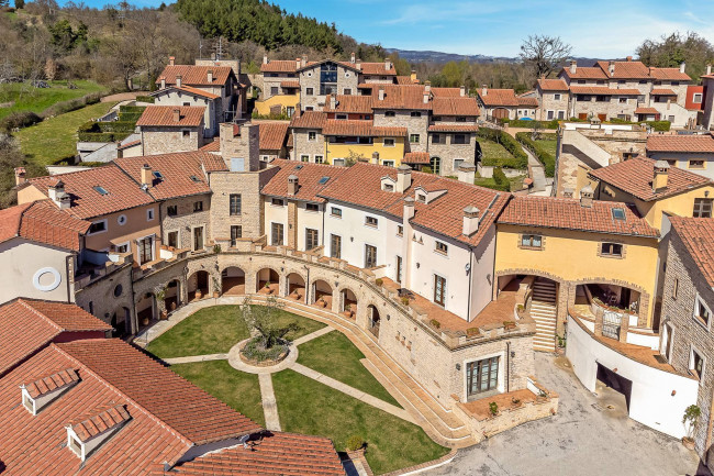 Villino a schiera in vendita a Ficulle