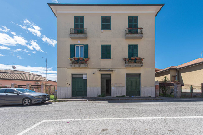 Locale commerciale in vendita a Ceprano
