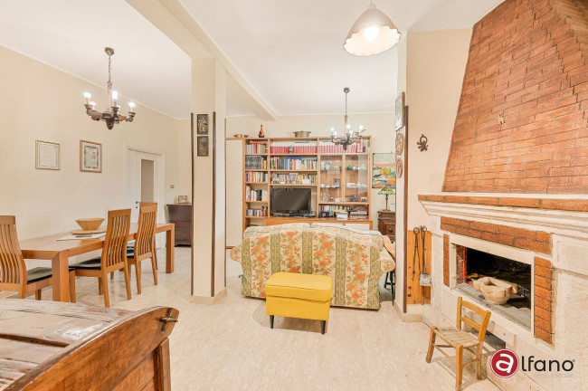Casa indipendente in vendita a Campoli Appennino