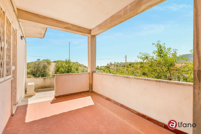 Casa indipendente in vendita a Campoli Appennino
