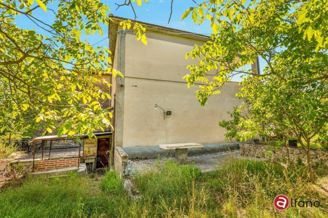 Casa indipendente in vendita a Campoli Appennino