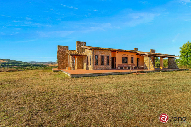 Villa in vendita a Manciano