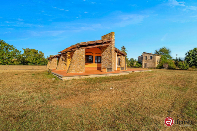 Villa in vendita a Manciano