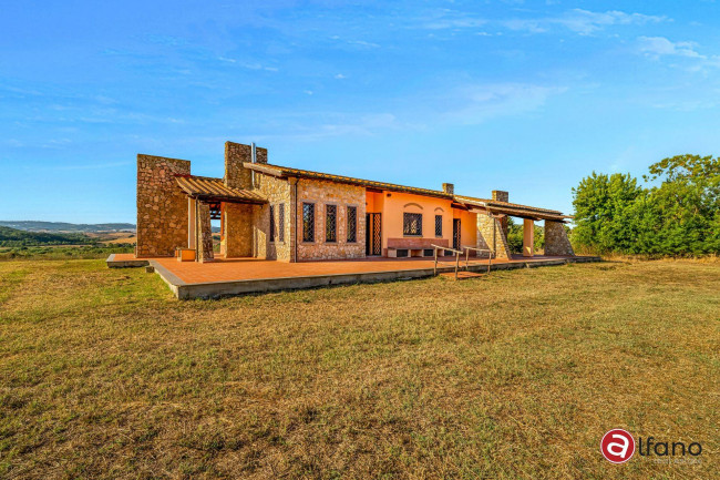 Villa in vendita a Manciano