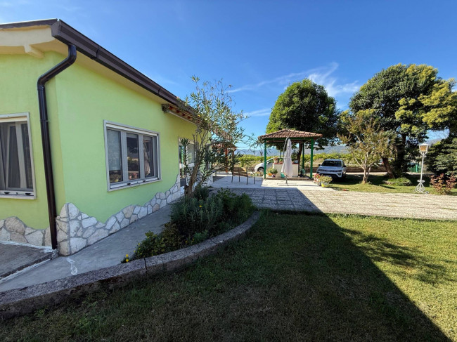 Casa indipendente in vendita a Colfelice