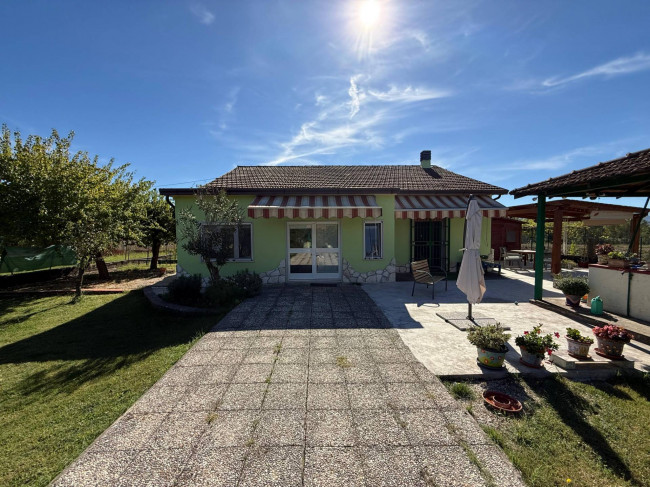 Casa indipendente in vendita a Colfelice