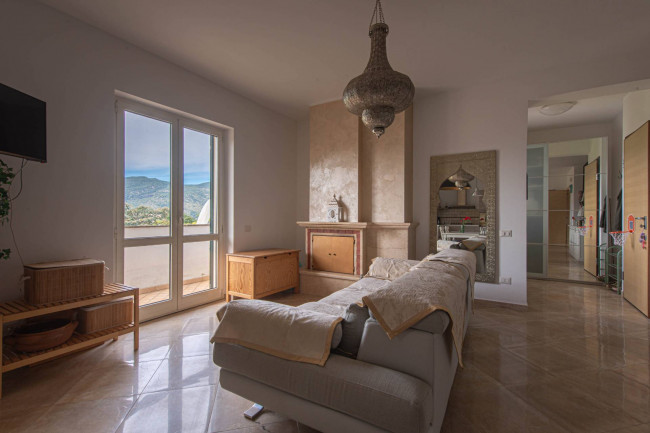 Casa indipendente in vendita a Cassino