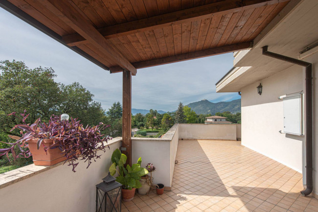 Casa indipendente in vendita a Cassino