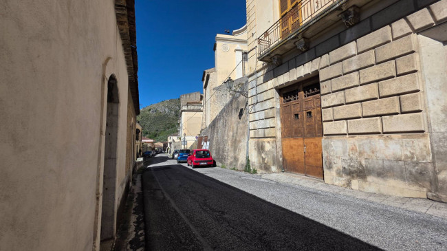 Casa indipendente in vendita a Alvito