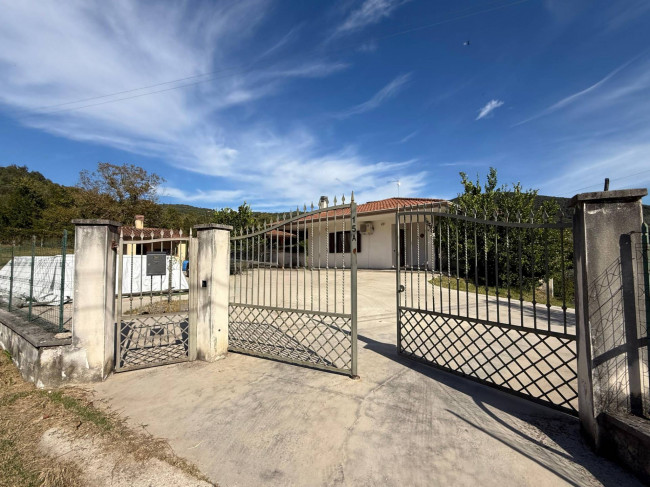 detached house for sale in Roccasecca