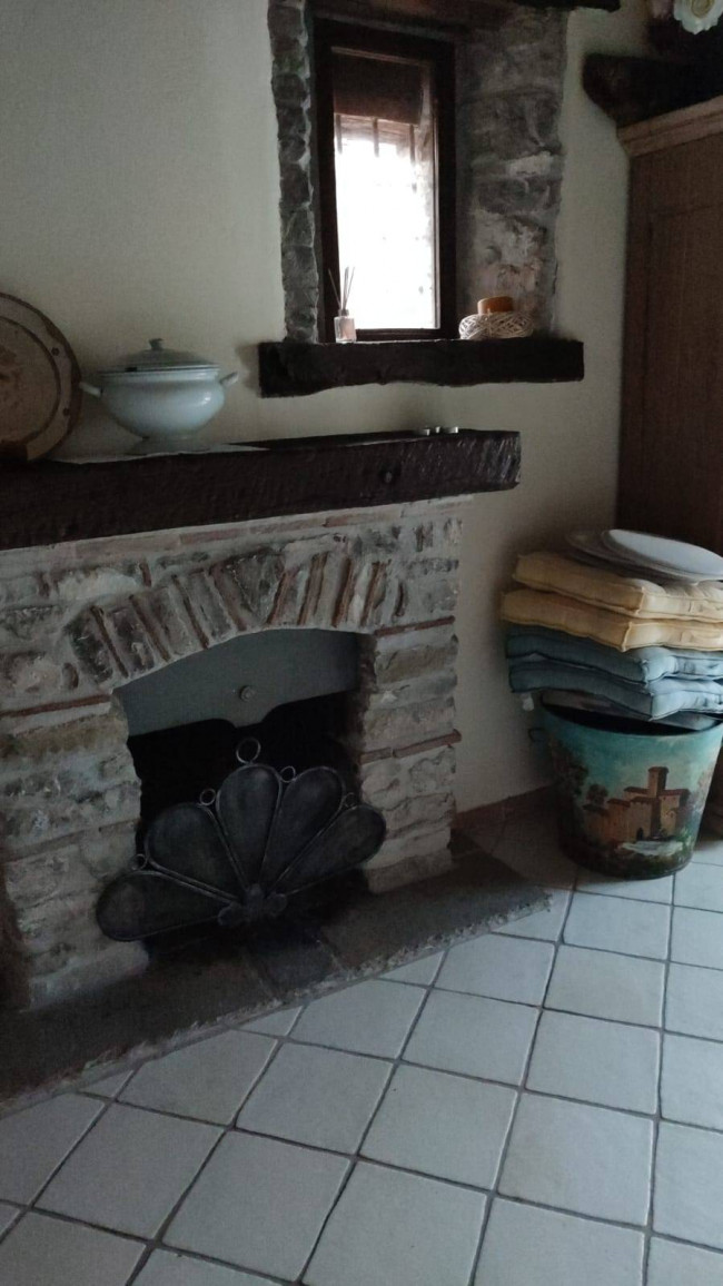 Abitazioni tipiche storiche in vendita a Sasso di Castalda