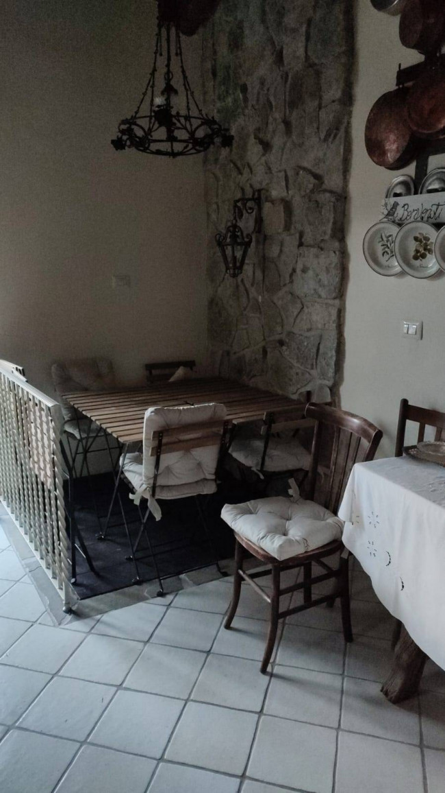 Abitazioni tipiche storiche in vendita a Sasso di Castalda