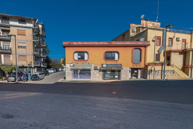 touristic for sale in Atina