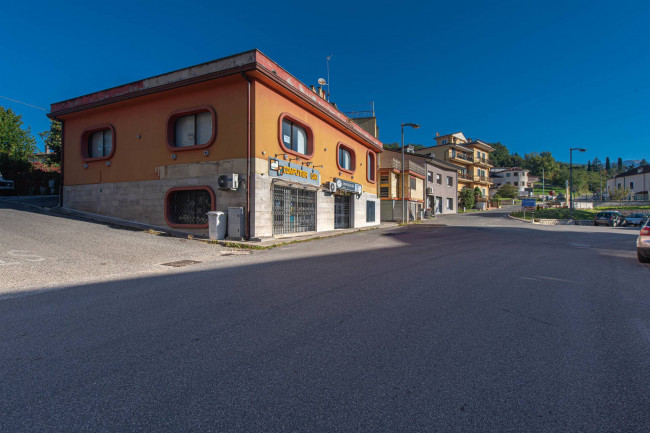 touristic for sale in Atina