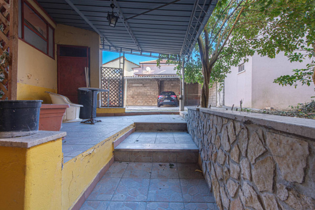 touristic for sale in Atina