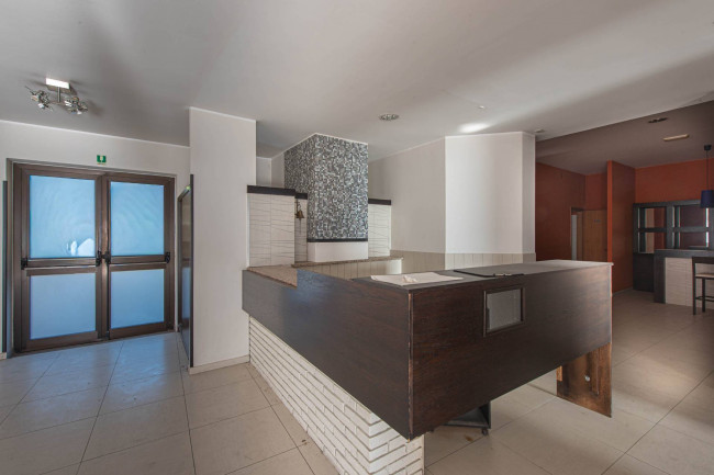 touristic for sale in Atina