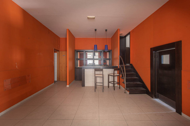 touristic for sale in Atina