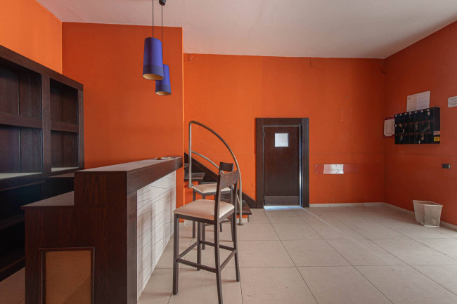 touristic for sale in Atina