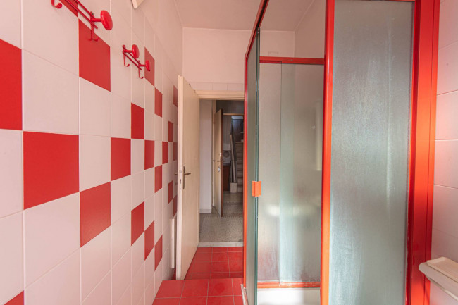 touristic for sale in Atina