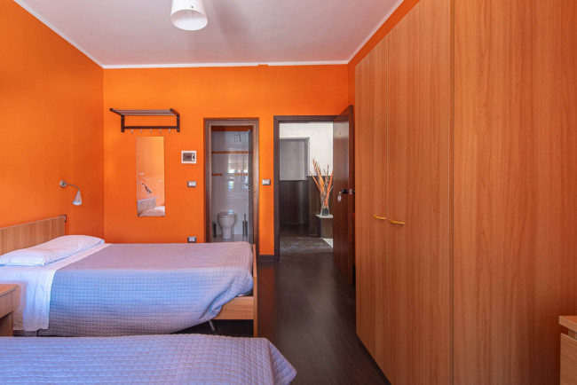 touristic for sale in Atina