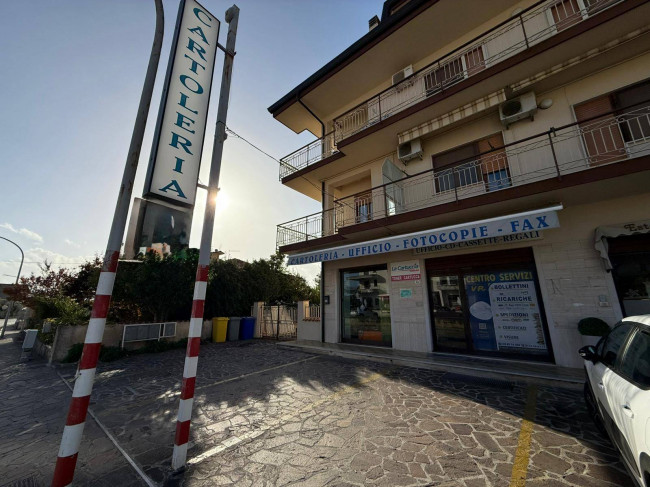 Locale commerciale in vendita a Roccasecca