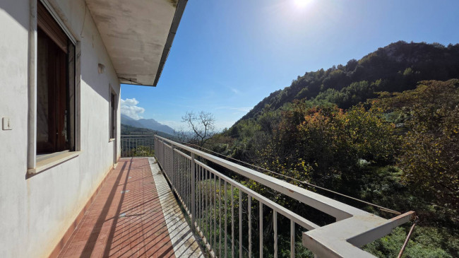 Casa indipendente in vendita a Rocca d'Arce