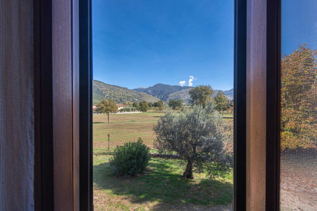 Casale di campagna in vendita a Roccasecca