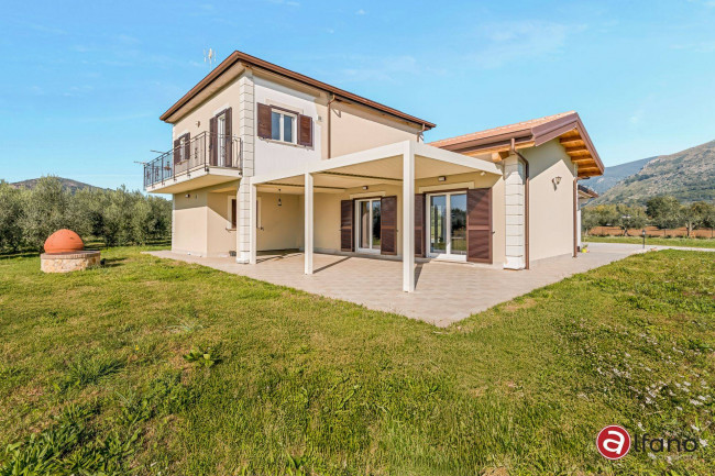 Villa in vendita a Roccasecca