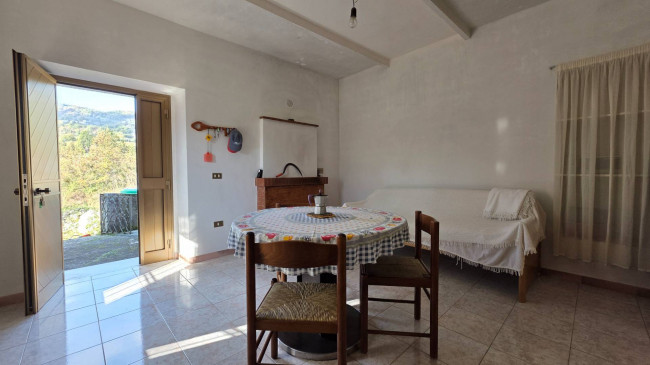 Casale di campagna in vendita a Santopadre