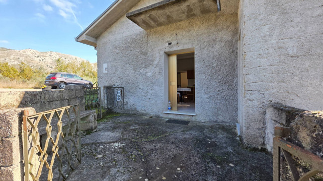 Casale di campagna in vendita a Santopadre