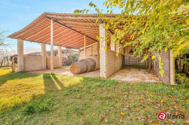 Casa indipendente in vendita a Pontecorvo